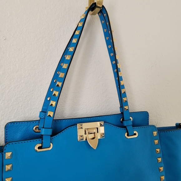 VALENTINO Garavani Rockstud Tote Bag - Picture 4 of 15